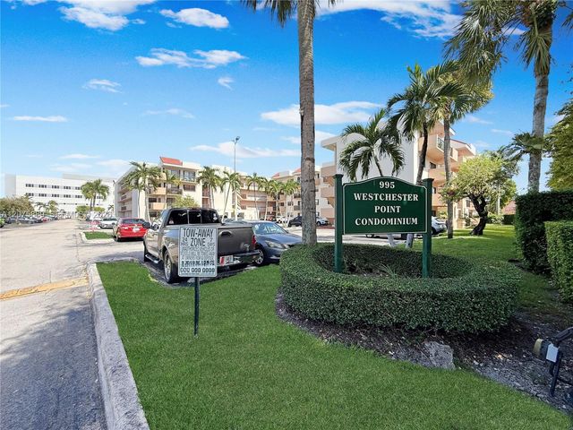 995 SW 84th Avenue 309, Miami, FL 33144
