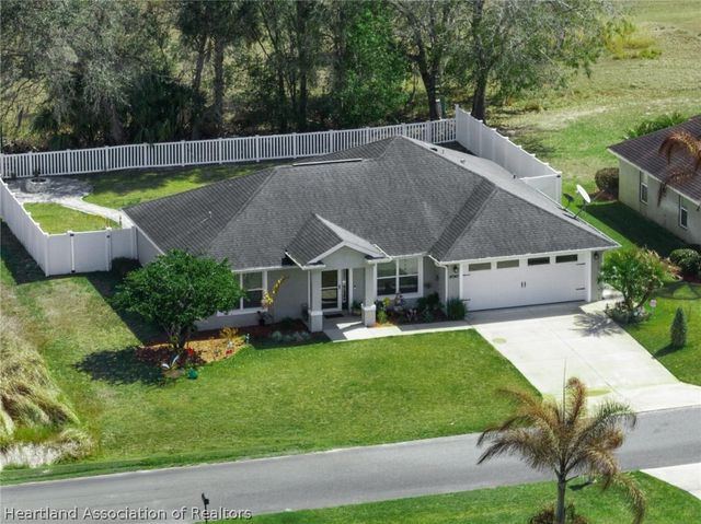 4040 Santa Barbara Drive, Sebring, FL 33875