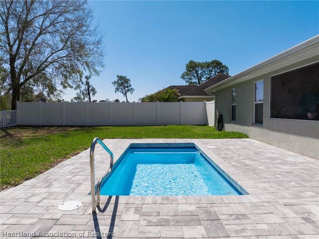 4040 Santa Barbara Drive, Sebring, FL 33875