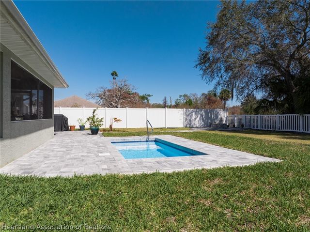 4040 Santa Barbara Drive, Sebring, FL 33875