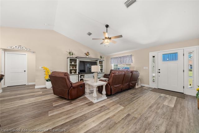 4040 Santa Barbara Drive, Sebring, FL 33875