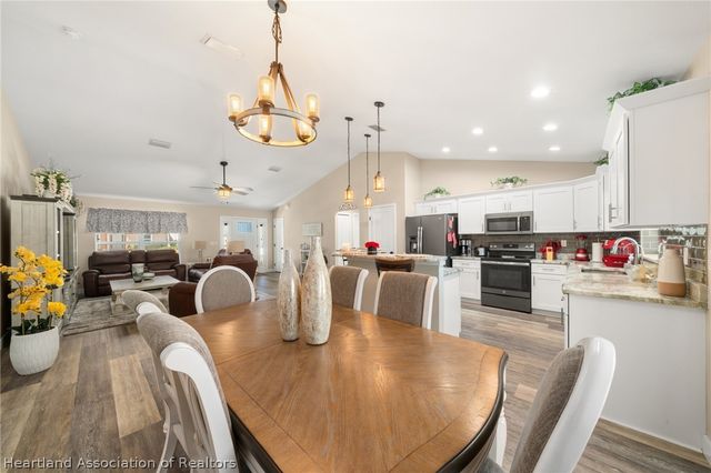 4040 Santa Barbara Drive, Sebring, FL 33875