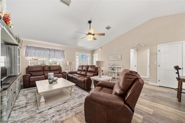 4040 Santa Barbara Drive, Sebring, FL 33875