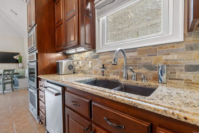 118 Arlington Park Terrace, Hot Springs, AR 71901