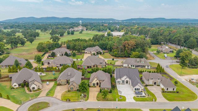 118 Arlington Park Terrace, Hot Springs, AR 71901