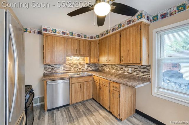 33629 Forest Street, Wayne, MI 48184