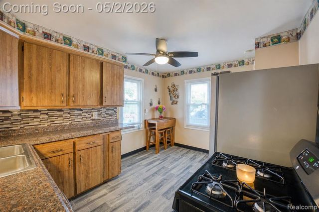 33629 Forest Street, Wayne, MI 48184