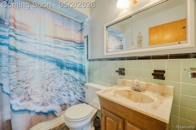 33629 Forest Street, Wayne, MI 48184