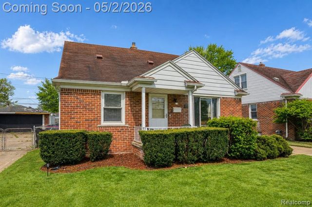 33629 Forest Street, Wayne, MI 48184