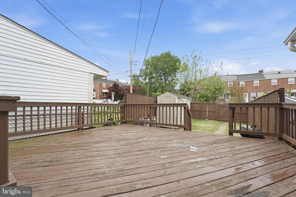 Image 28 of property listing at 8314 LOCH RAVEN BLVD, Towson, MD 21286