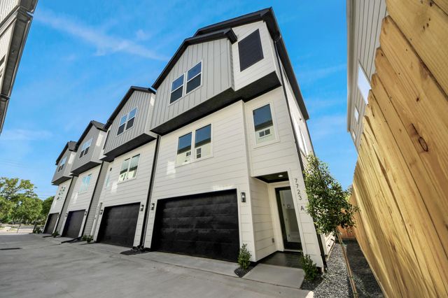 7723 Hammerly Boulevard A, Houston, TX 77055