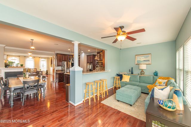 27 Pate Drive, Middletown, NJ 07748