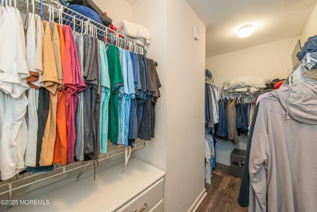 27 Pate Drive, Middletown, NJ 07748