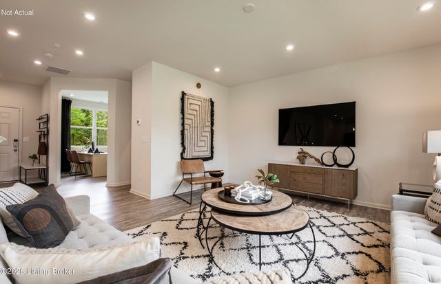 6802 Oak Rock Dr, Louisville, KY 40291