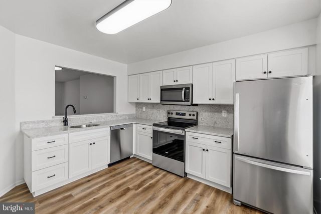 6096 MAJORS LN, Columbia, MD 21045