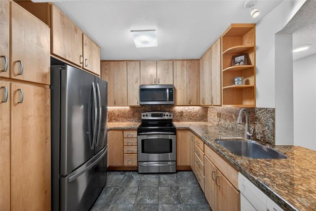 1160 N Federal Highway 522, Fort Lauderdale, FL 33304