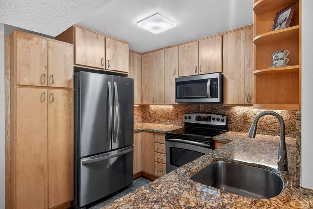 1160 N Federal Highway 522, Fort Lauderdale, FL 33304