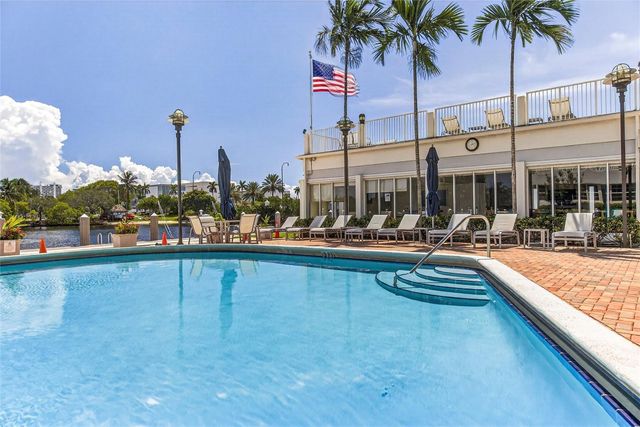 1160 N Federal Highway 522, Fort Lauderdale, FL 33304