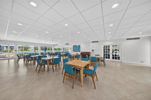 1160 N Federal Highway 522, Fort Lauderdale, FL 33304