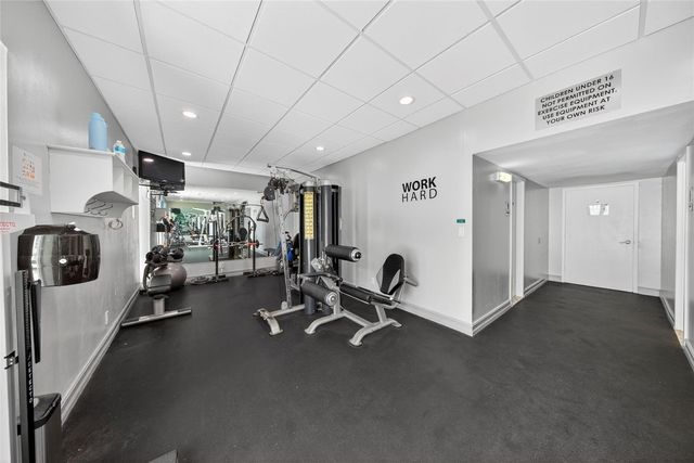 1160 N Federal Highway 522, Fort Lauderdale, FL 33304