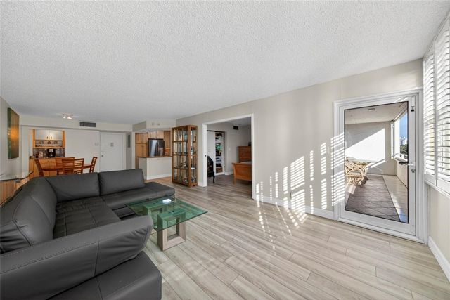 1160 N Federal Highway 522, Fort Lauderdale, FL 33304