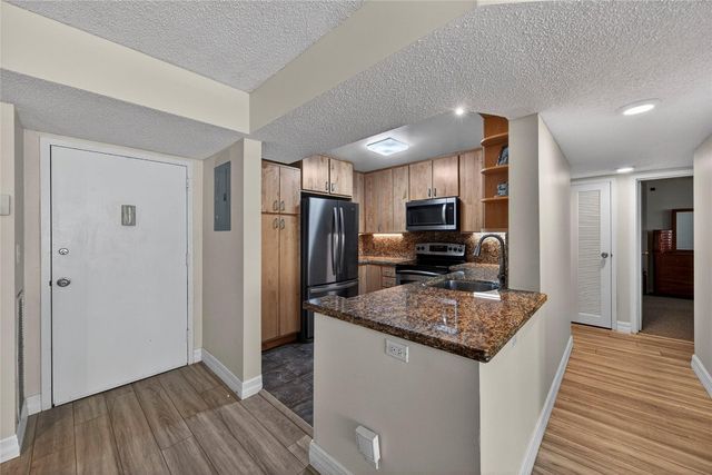 1160 N Federal Highway 522, Fort Lauderdale, FL 33304