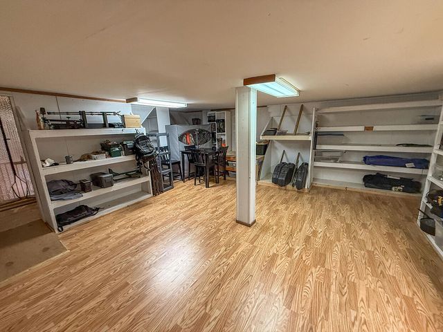 3708 N OAKLAND GRAVEL RD, Columbia, MO 65202