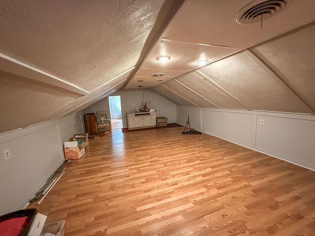 3708 N OAKLAND GRAVEL RD, Columbia, MO 65202