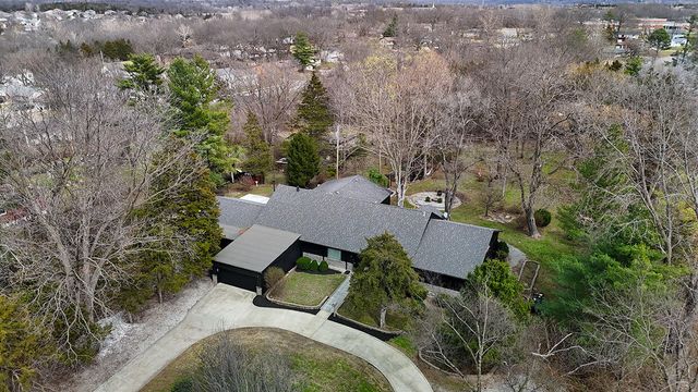 3708 N OAKLAND GRAVEL RD, Columbia, MO 65202