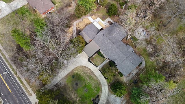 3708 N OAKLAND GRAVEL RD, Columbia, MO 65202