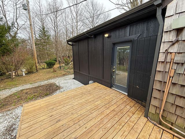 3708 N OAKLAND GRAVEL RD, Columbia, MO 65202