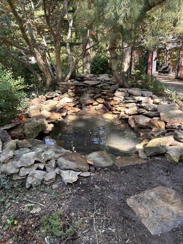 3708 N OAKLAND GRAVEL RD, Columbia, MO 65202