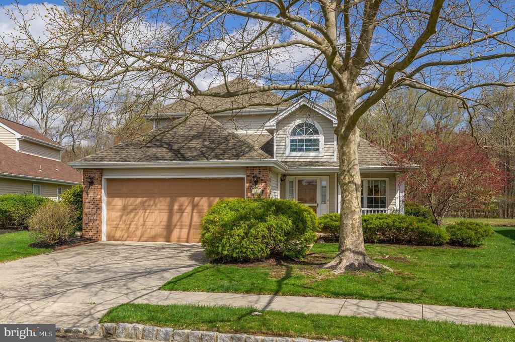 737 CASCADE, Mount Laurel, NJ 08054
