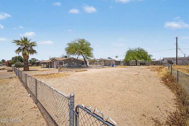 5411 S 14TH Avenue, Phoenix, AZ 85041