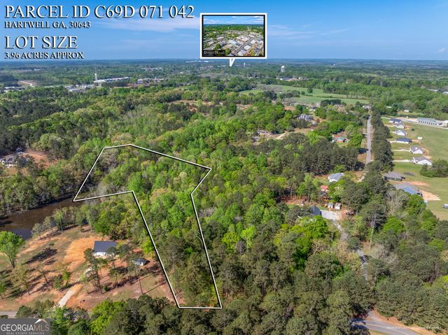 132 Melody Point, Hartwell, GA 30643