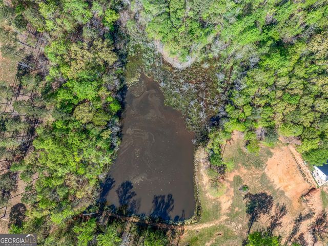 132 Melody Point, Hartwell, GA 30643