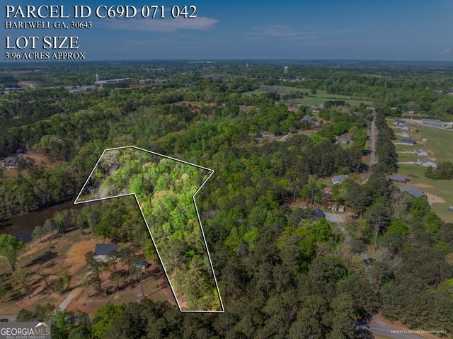 132 Melody Point, Hartwell, GA 30643