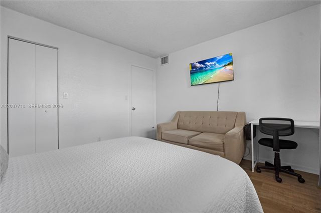2551 Aragon Blvd 411, Sunrise, FL 33322