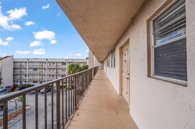 2551 Aragon Blvd 411, Sunrise, FL 33322