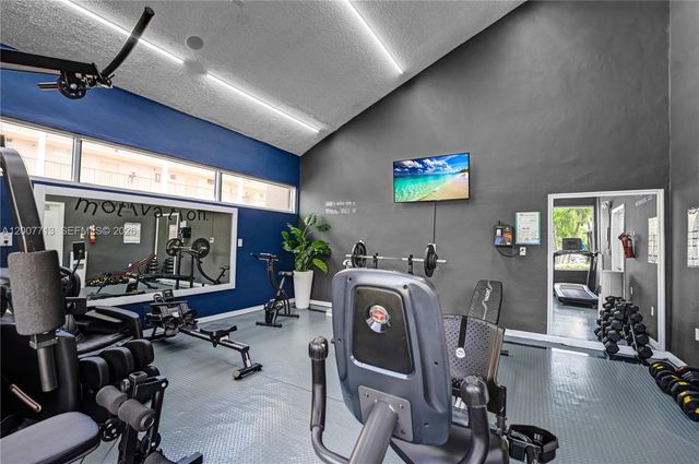2551 Aragon Blvd 411, Sunrise, FL 33322