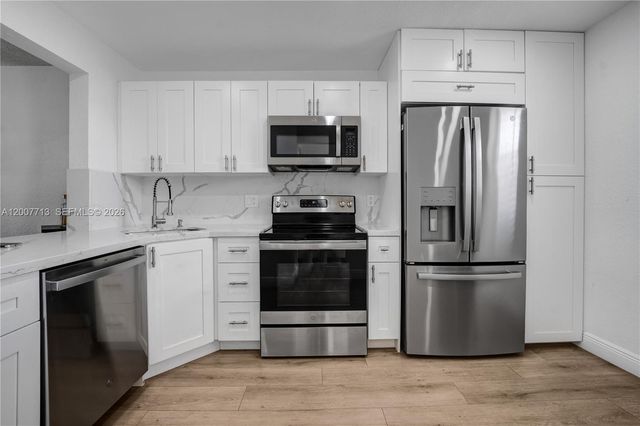 2551 Aragon Blvd 411, Sunrise, FL 33322