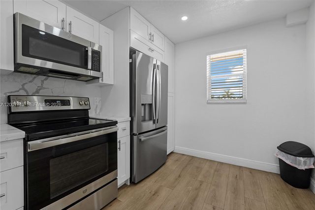 2551 Aragon Blvd 411, Sunrise, FL 33322