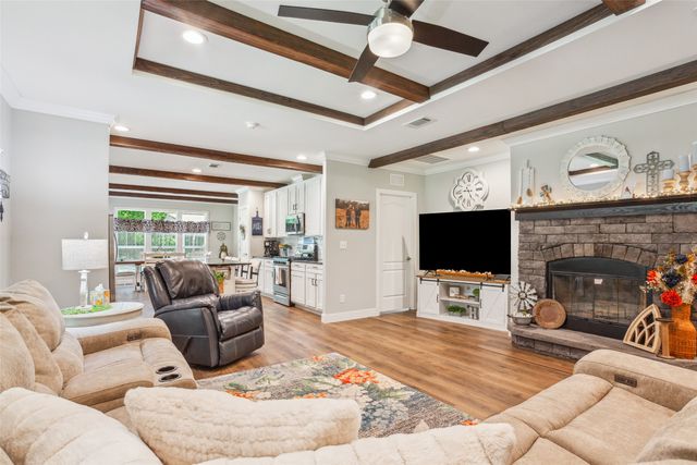 140 Pr 207, Fairfield, TX 75840