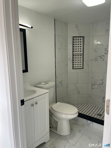 52 Pearl Street, Manchester, CT 06040