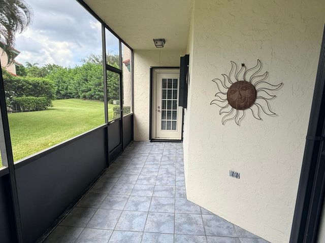 24 LEXINGTON Lane W A, Palm Beach Gardens, FL 33418