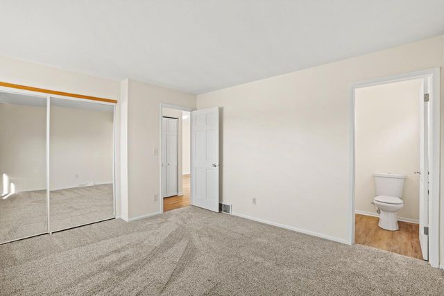 4226 S Pennsylvania AVENUE, Saint Francis, WI 53235