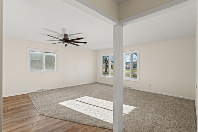 4226 S Pennsylvania AVENUE, Saint Francis, WI 53235