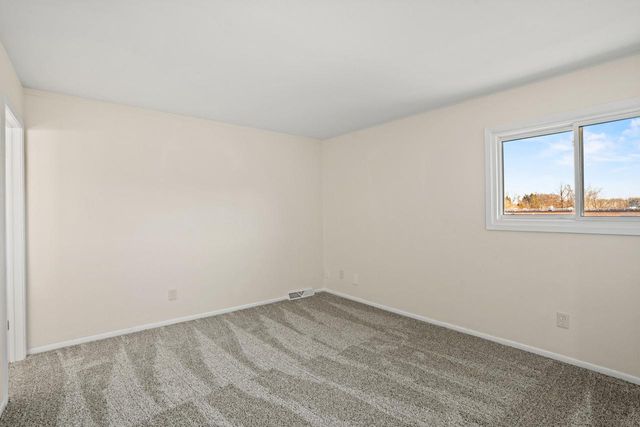 4226 S Pennsylvania AVENUE, Saint Francis, WI 53235