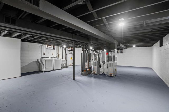 4226 S Pennsylvania AVENUE, Saint Francis, WI 53235