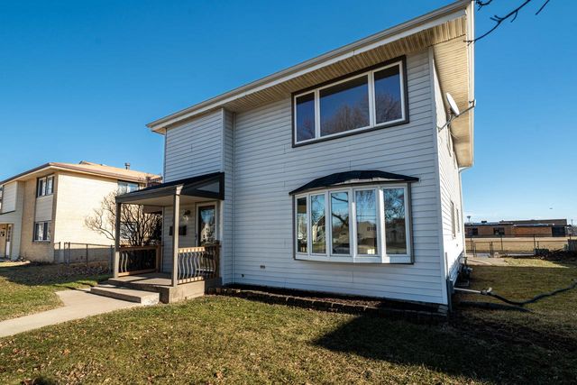 4226 S Pennsylvania AVENUE, Saint Francis, WI 53235